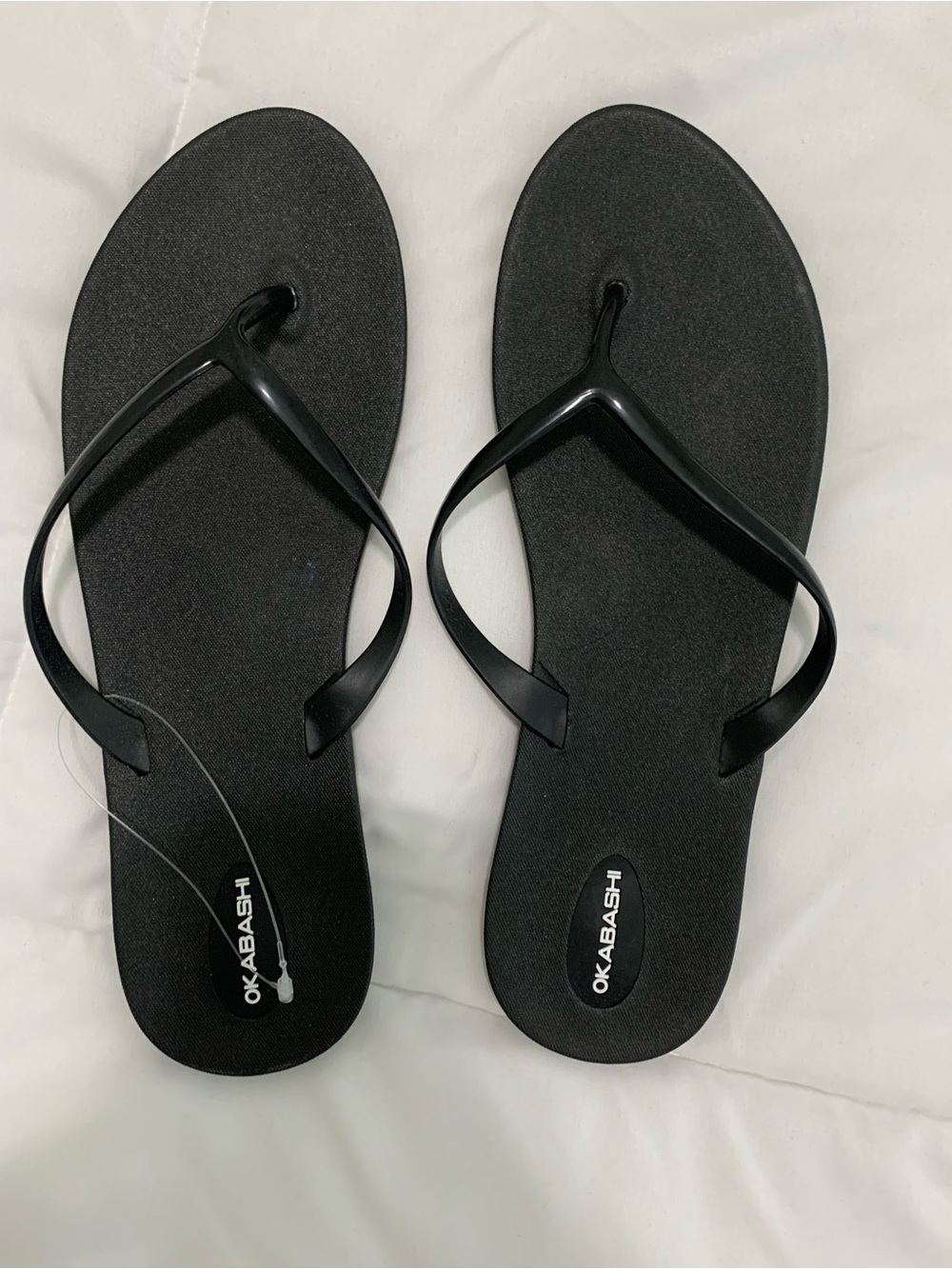 New without tags OKABASHI flip flops womens size 10